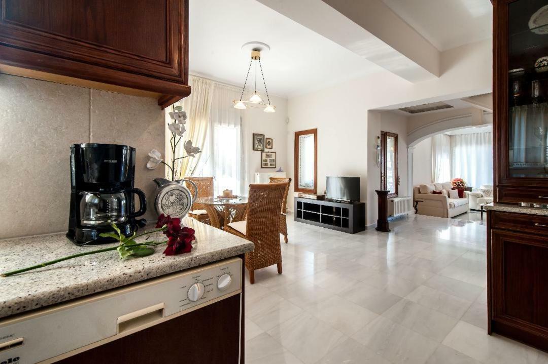 Villa Aphrodite คอลิมวาริออน ภายนอก รูปภาพ