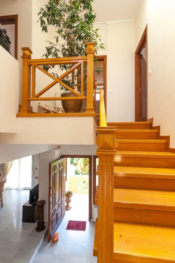 Villa Aphrodite คอลิมวาริออน ภายนอก รูปภาพ